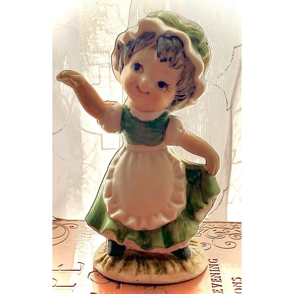 Lefton Vintage Little Girl figurine St Patrick’s Red headed Irish Collectible